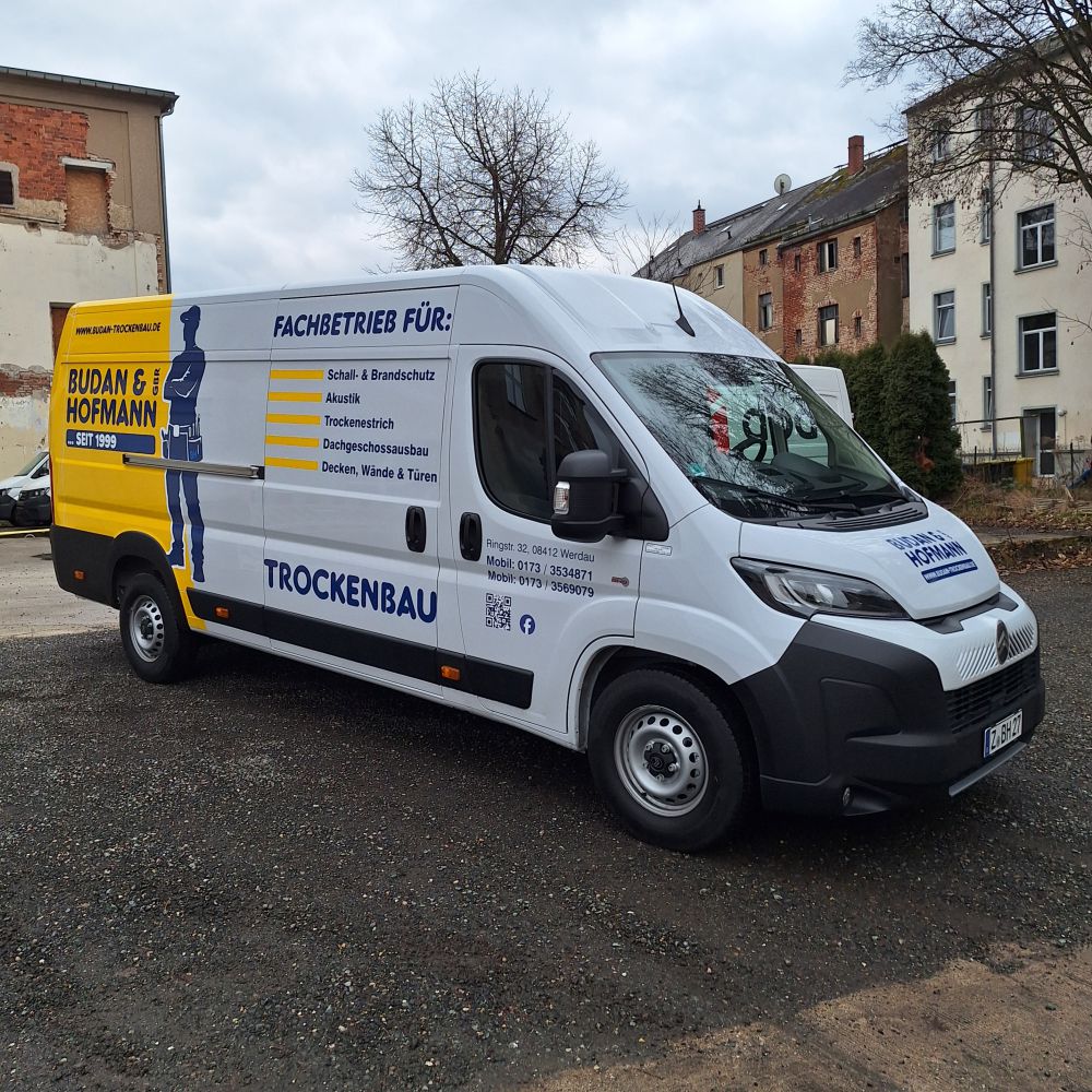 Fahrzeugbeklebung mit Facelift